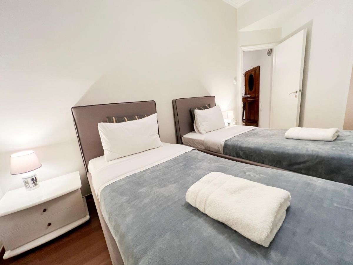 A Stroll To The Acropolis - By Athenian Homes Apartment