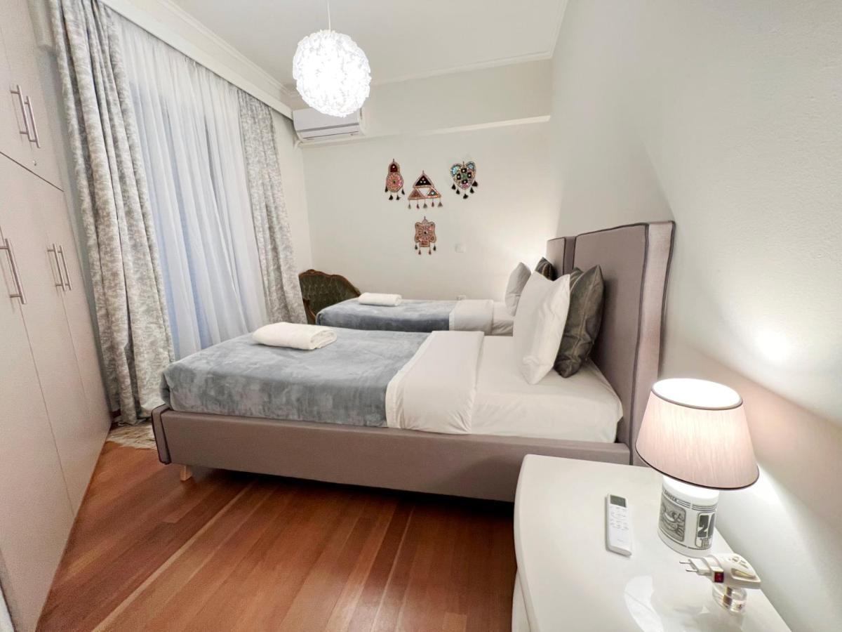 A Stroll To The Acropolis - By Athenian Homes * Athens